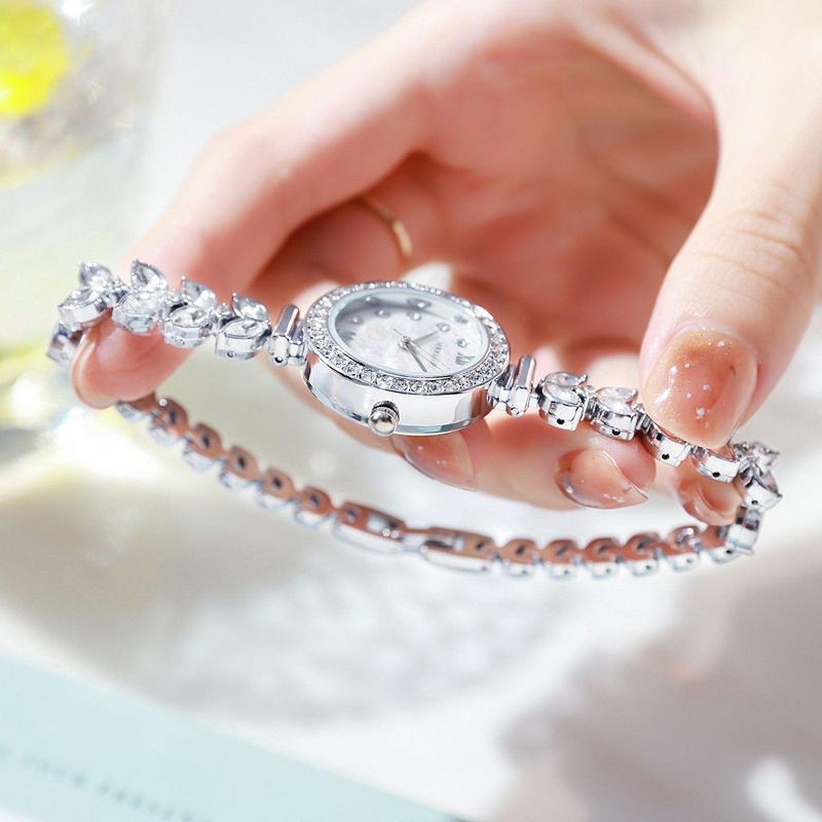 Vintage Jewelry Watches Women - Womens Vintage Rhinestone Watch Elegant Crystal